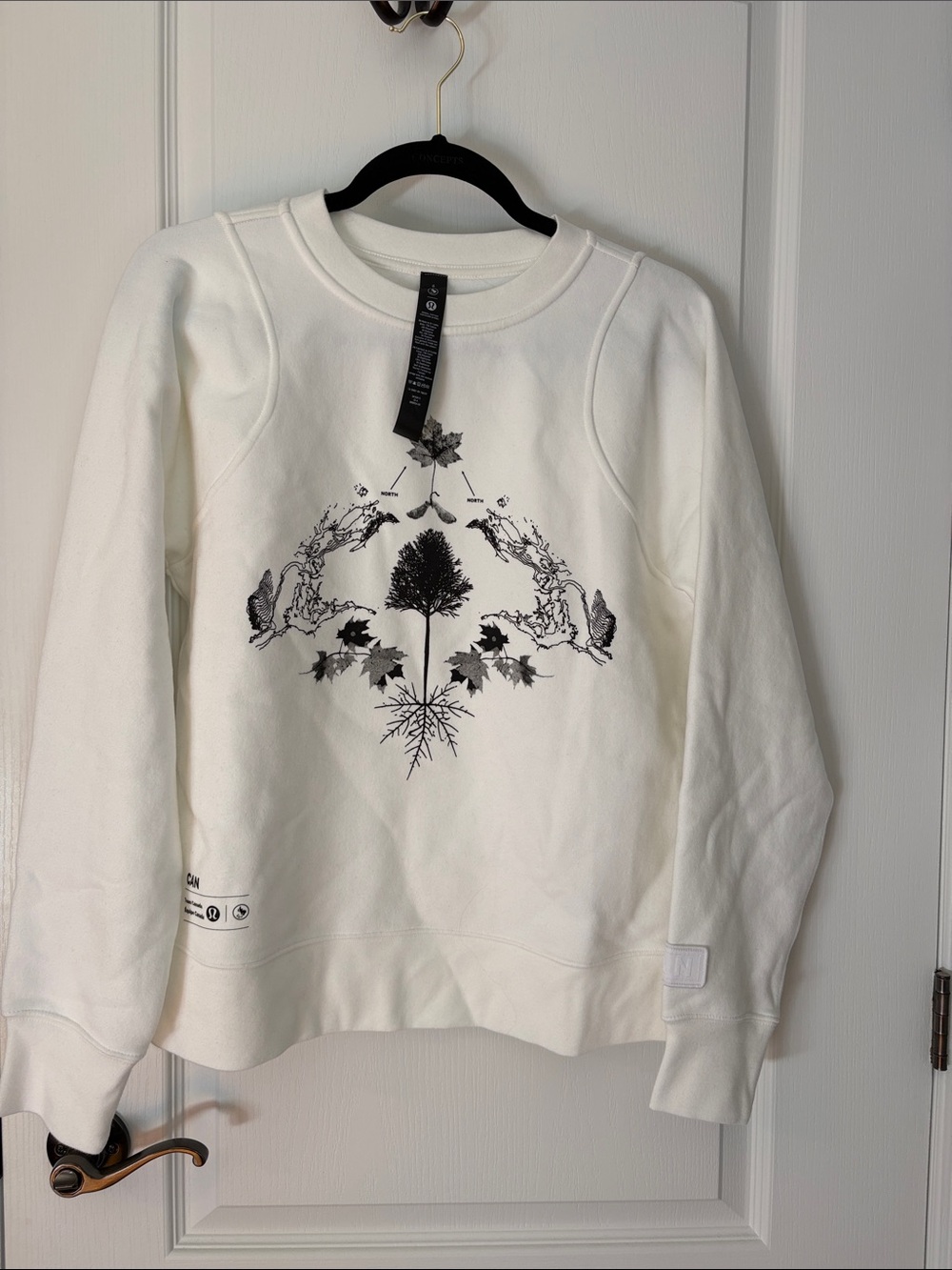 Lululemon sweatshirt size 6